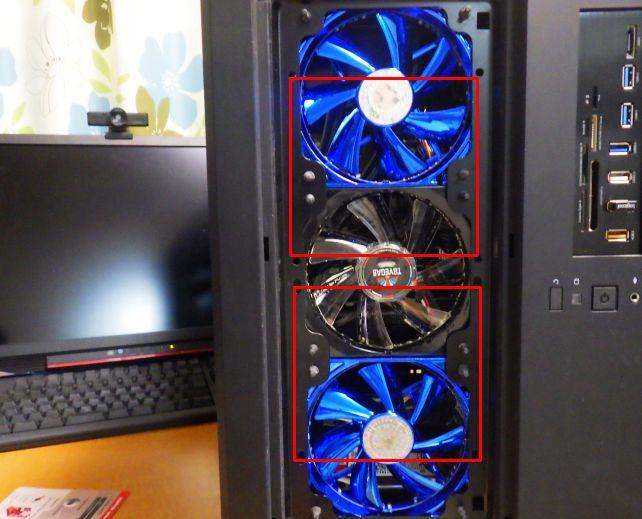 120mm3連ファン化完了!(赤□が、140mm2連ファンだったときのスペース)
