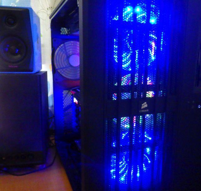 電源つけるとこんな感じ