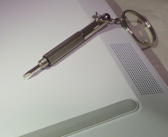 ゴム脚はこれで除去