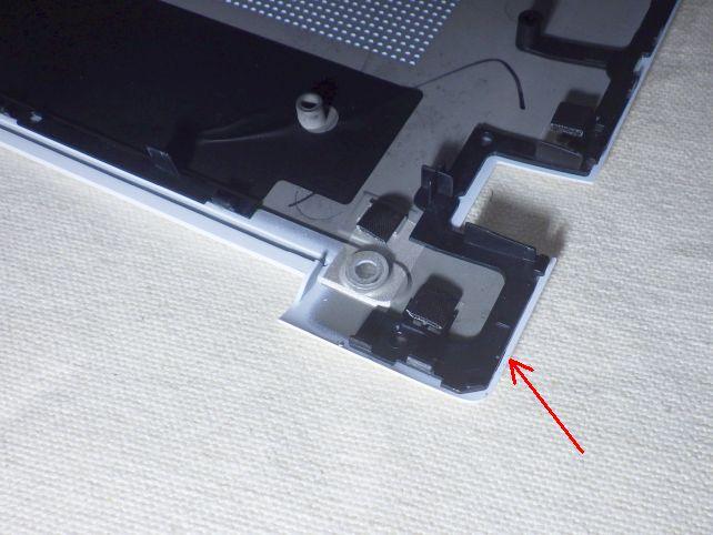 ヒンジ側のここから攻め始める