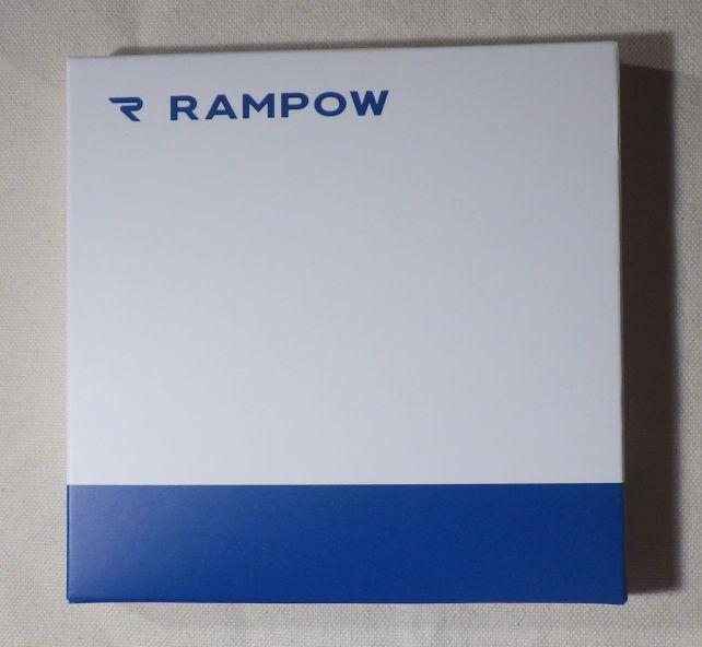 外装は素っ気ないが、ゴミの処理はラク。