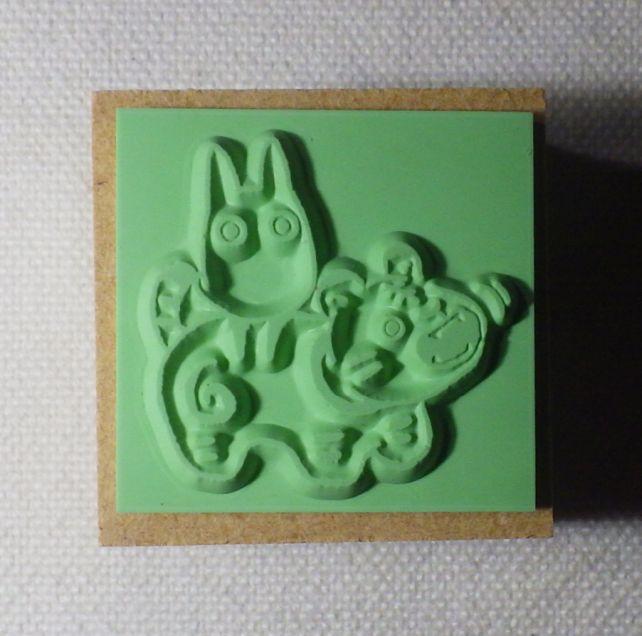 この隣接している稜線に色を乗せ分けるのは難しかった