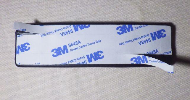 ヘッドバンド部は前面貼付にせず...