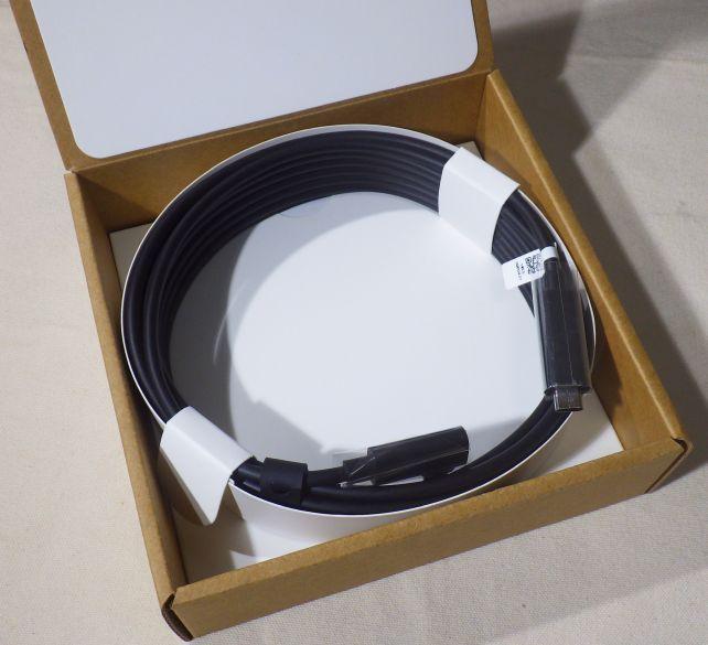 Oculus 2のセットは中古で入手したが、Linkケーブルは使った形跡がなかった