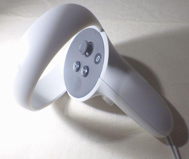 比較的コンパクトな形状