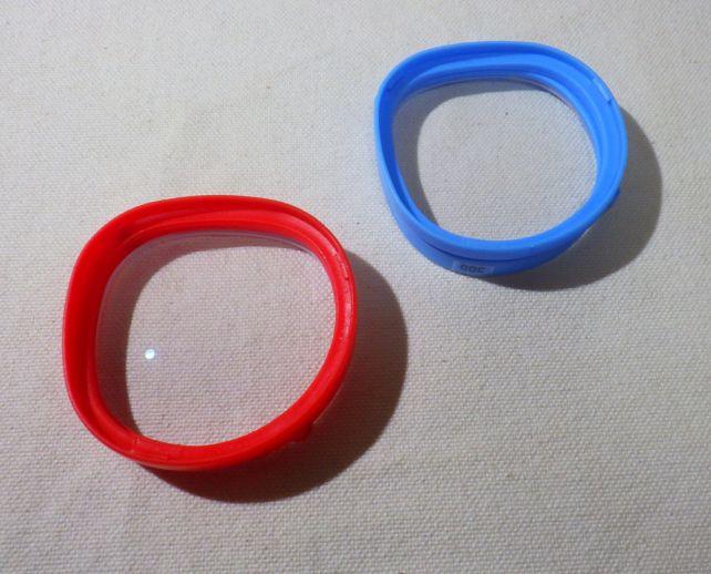 形状はQuest 2のレンズ形状と同じ