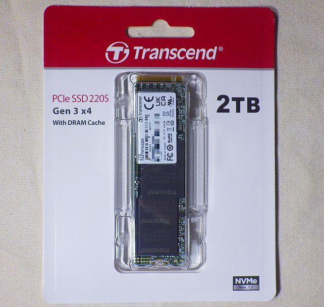 「With DRAM Cache」と明記されている