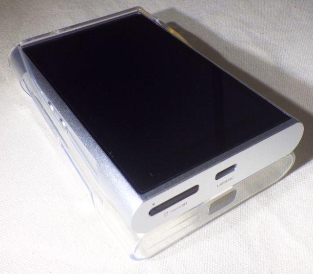 履かせる...というかムリヤリ入れる