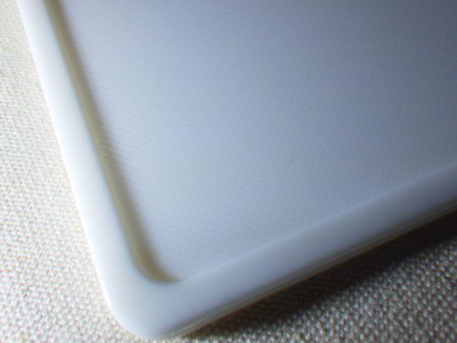 表面は、すべり止め加工されている