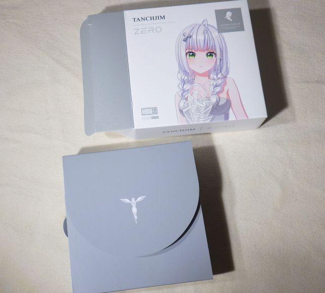 ちゃんの描かれた外箱の中に、ひとつ内箱が入っているだけの造り