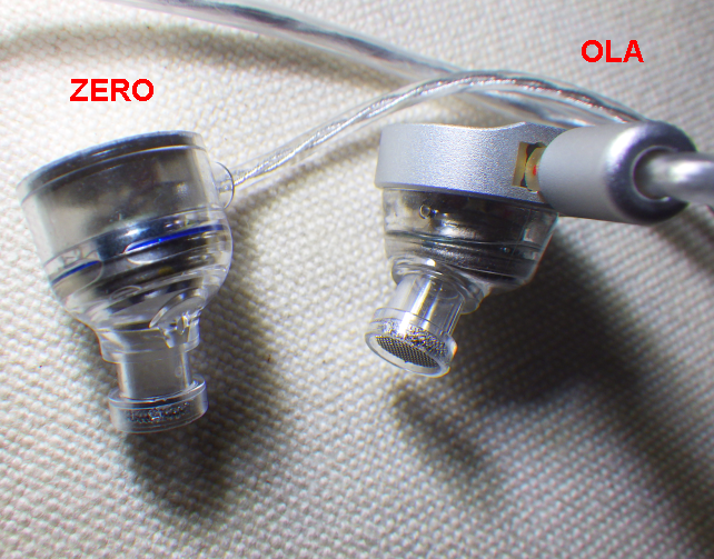 見栄えは良いのだが、OLAの厚くて大きなフェイスプレートは収まりが悪い