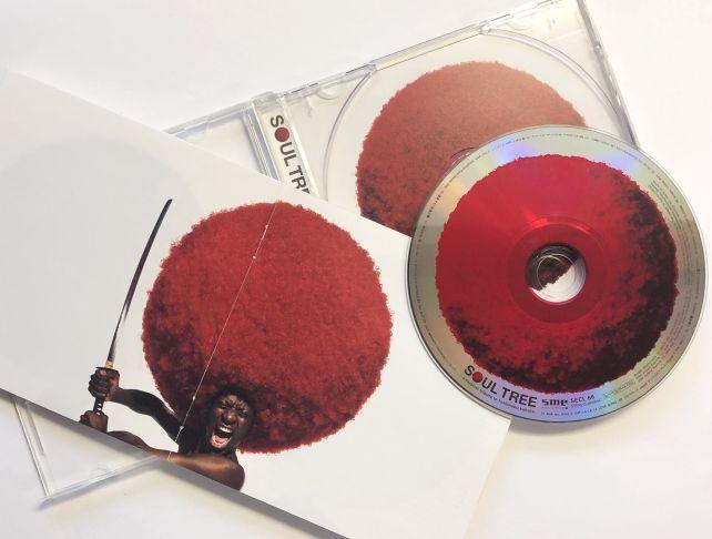 このマリモみたいな髪型、ファンキィでいいな..w