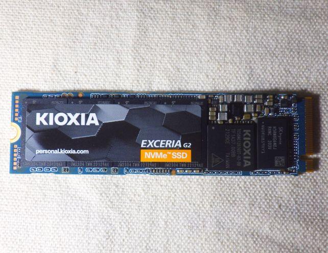 NANDきラベルに覆われていて確認できず