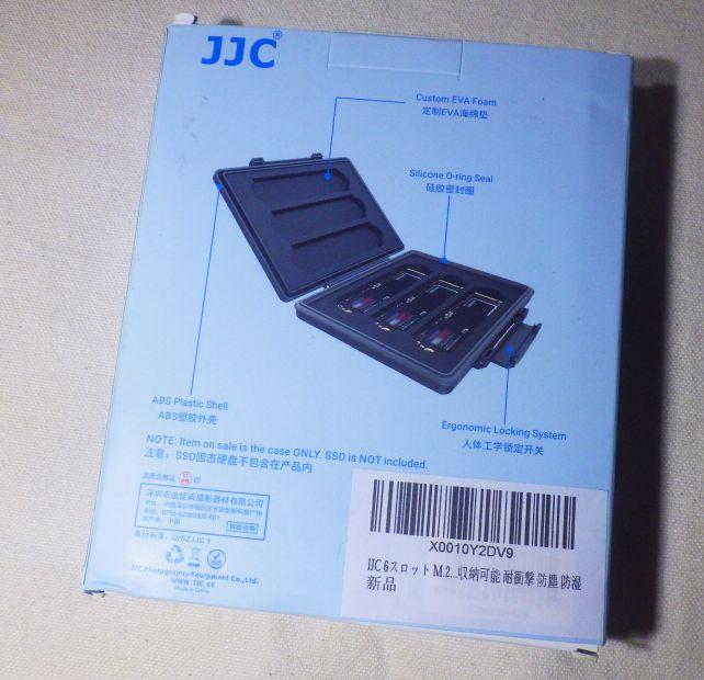 「中古品」扱いで箱に難があるコメントがあったけど、Aliで届くブツより綺麗