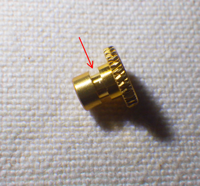 ナットのこの位置にSSDを挟むのが重要