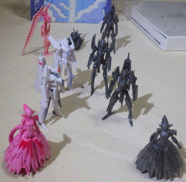 3種は無彩色と菜食済みが揃った。つむぎはやっぱり色があるといいなぁ。