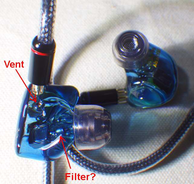 DDではないのにベントが開いている