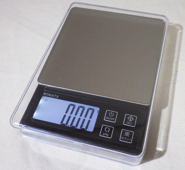 カバーは全面カバーなので本体に負荷がかからない