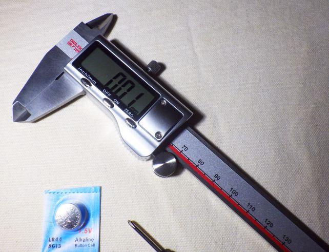 付属していた電池を入れようとしたら...すでに入っていた!