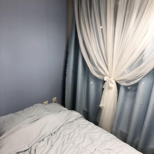 お部屋は青基調