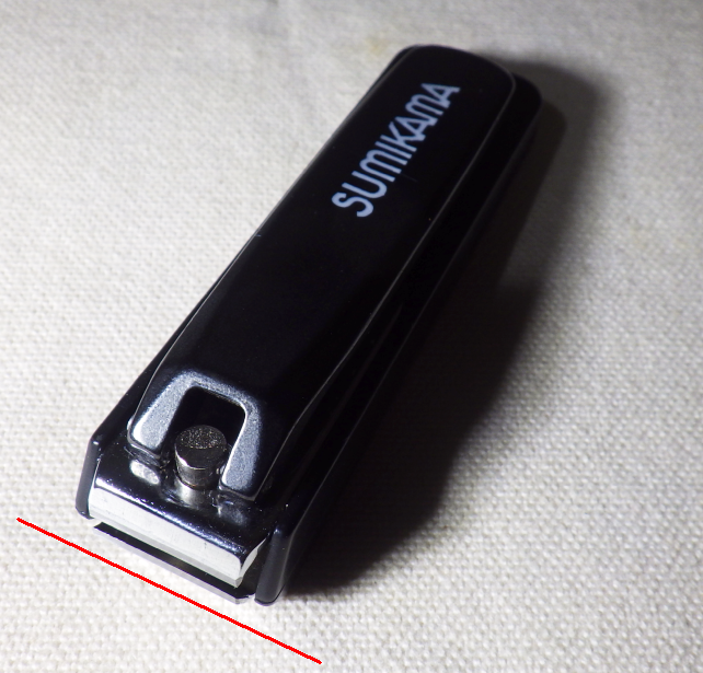 刃が直線の爪切り