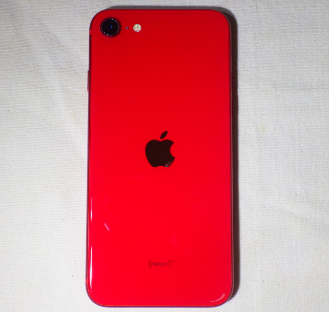 シャーシ側はかなり綺麗。新品パーツではなさそうなので、完全防護のケースつけてたのかな?