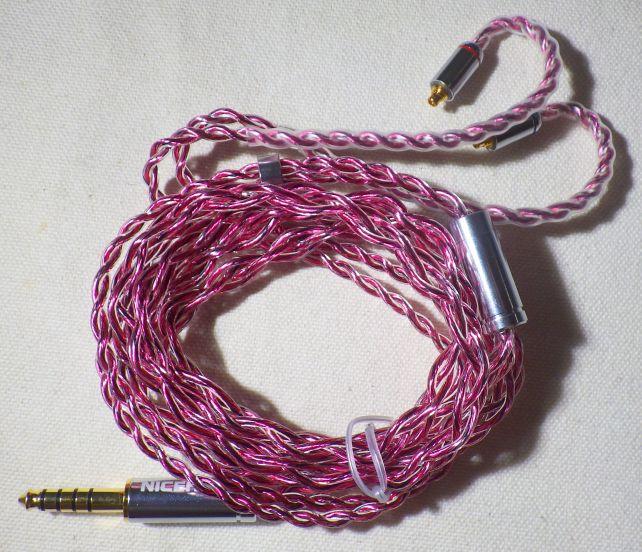 例によってケースなしのビニール袋入り販売