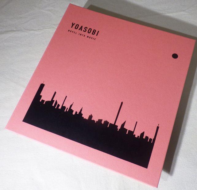 このバインダー形式の装丁が新しかった(場所はとるがw)