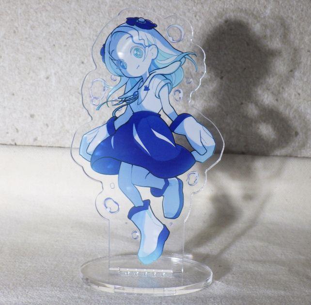 楽曲を購入した証ともなるモノ=アクリルフィギュア