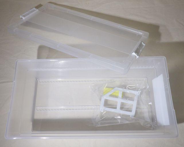 ブックエンド(ストッパー)は複雑な形状