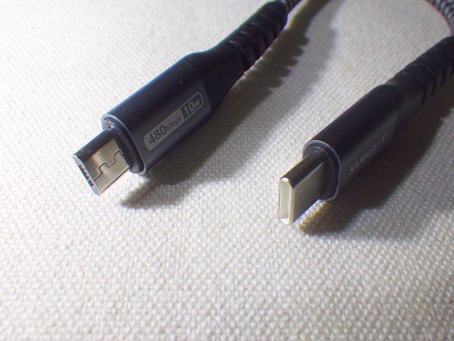 Type-Cのプラグには仕様()が明記