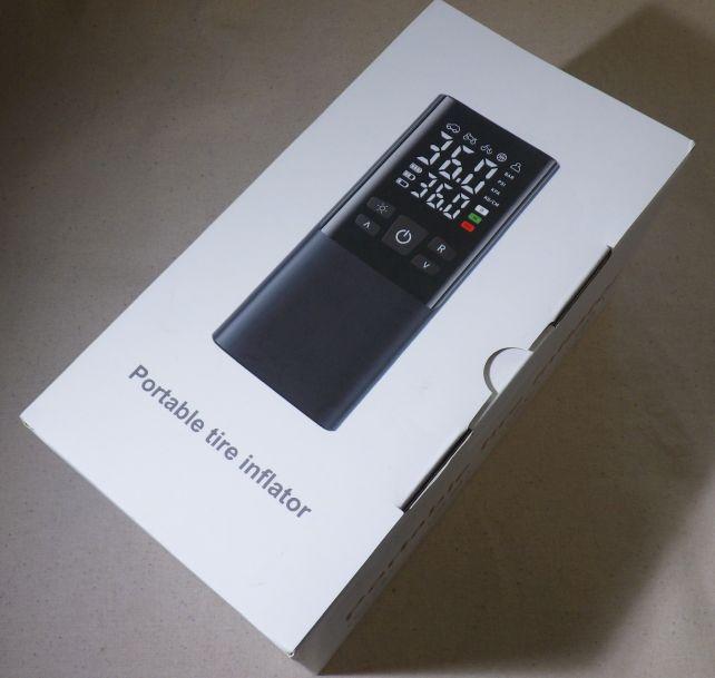 そのラベルを剥がすと、外箱には社名が記載されていないのが、かの国らしい?