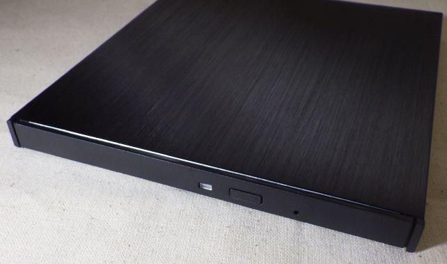 スリムタイプの中でもかなり薄い(厚さ)