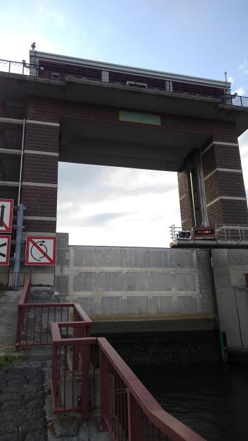 荒川ロックゲート