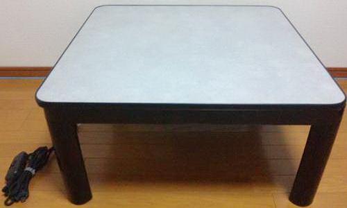 普通のこたつ。75cm角