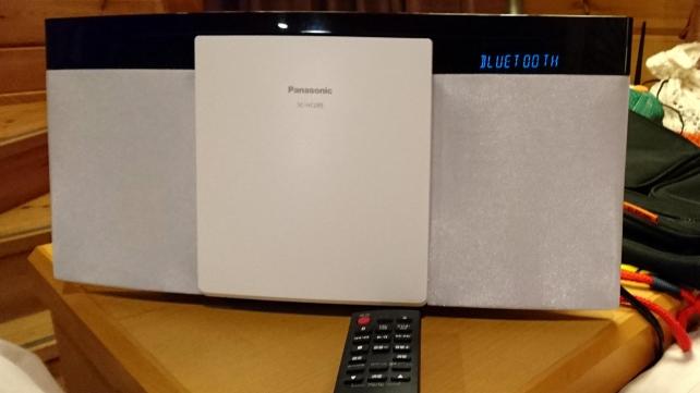 まったり音楽聞きながら、つまみ