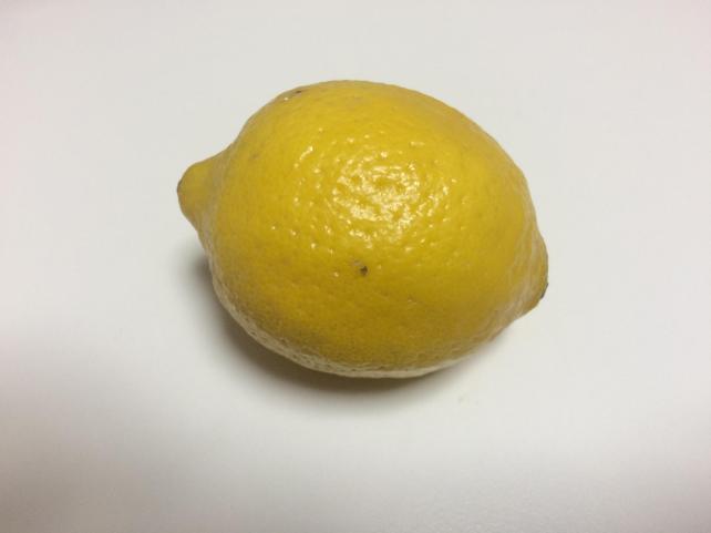 食材と暗めの室内での撮影ではiPhone5Sに軍配があがる