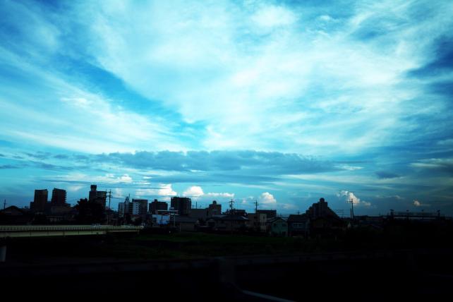 35mm f1.4 1/8000sec ISO1600