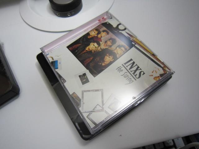 CDケースより少し幅がある程度のサイズでした