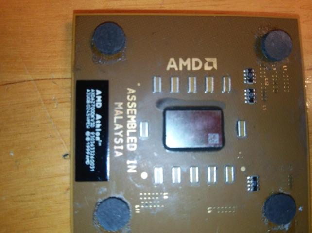 左隅がコアかけています