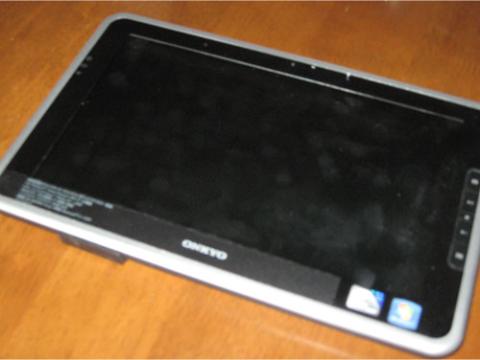 手指のあとが付きまくるグレア液晶・・・w