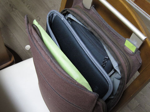 ふたつ入れただけであふれてる(笑)