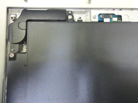 キーボード左裏