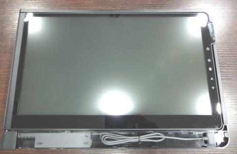 前面を外したところ。