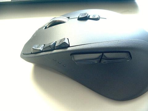 フジツボのようなボタンたち