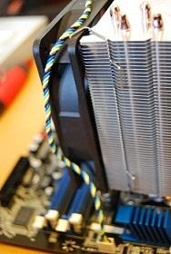 クリップのつけ方ですが、横はこんな感じになります