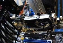 MBをセットし、グラボもセットします