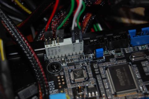 ゲタを履かせて装着!