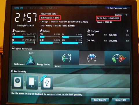 再起動されるとバージョンが3402になっている!成功!