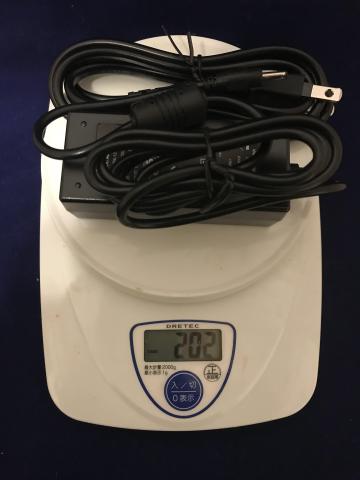 電源ケーブル関係は202g